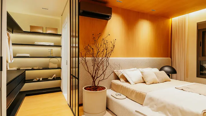 Closet e quarto do apartamento decorado do Authentic.